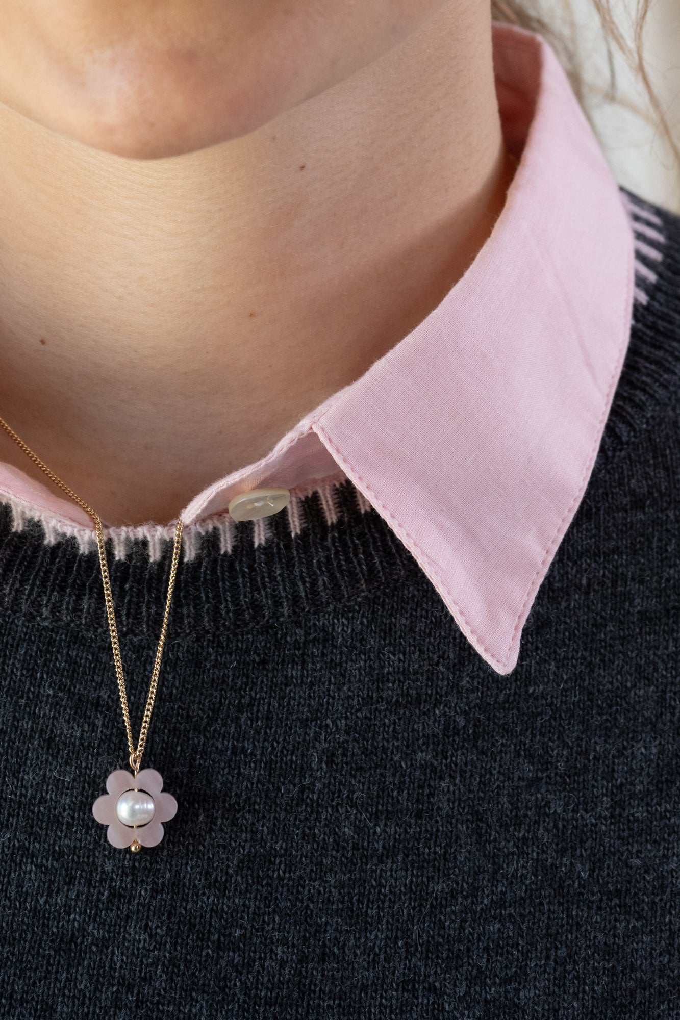 Flower Pearl Necklace