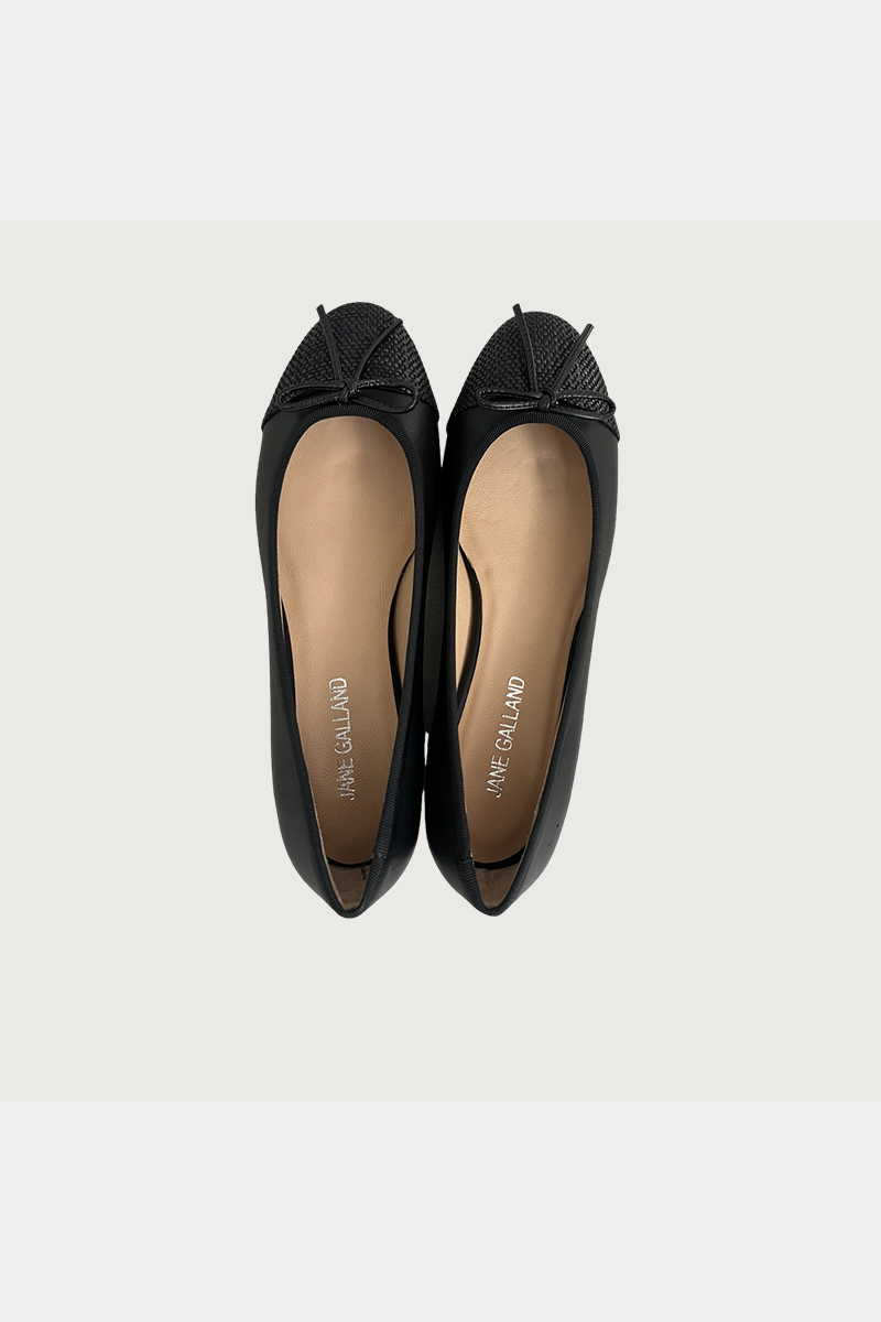 Jane_Galland_Ballerinas_Black_Leather-padded.png