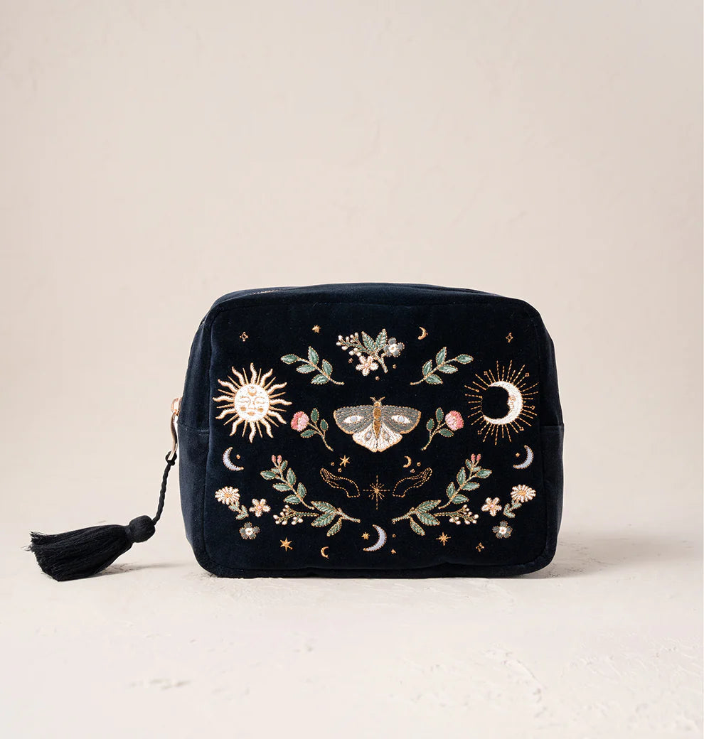 Elizabeth Scarlett Wash Bag