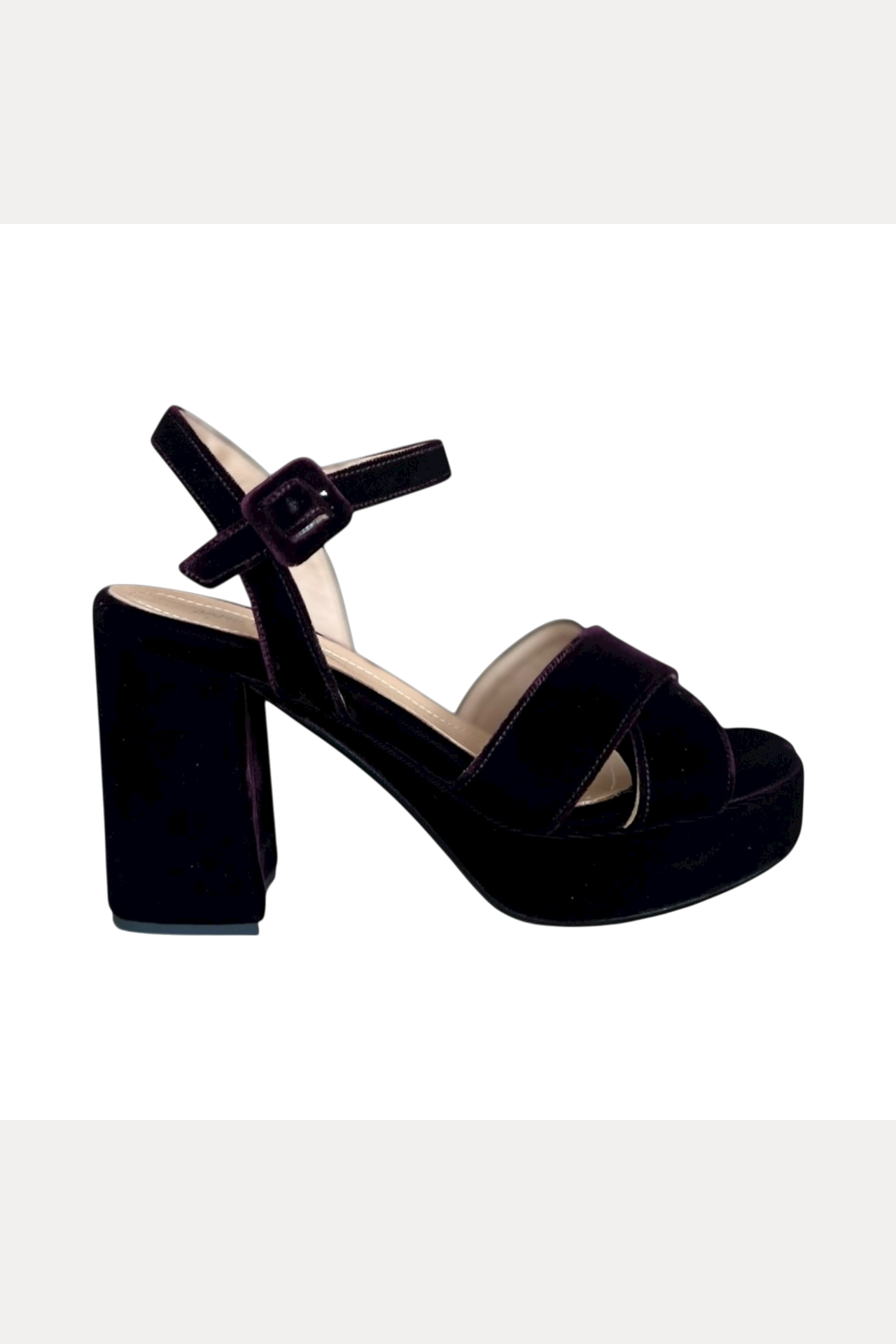 Photoroom_20251112_000310-padded.png