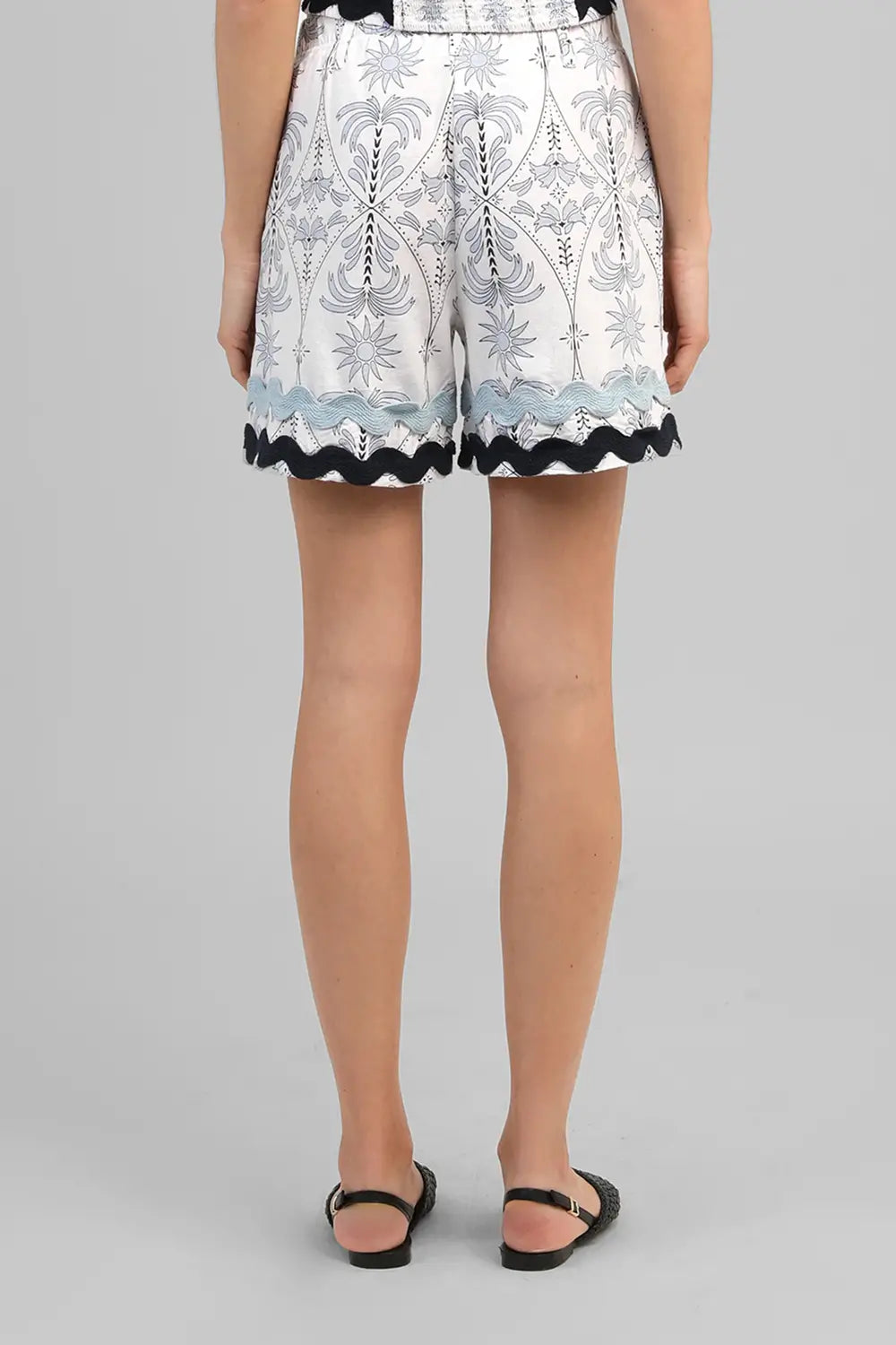 Riliane Shorts